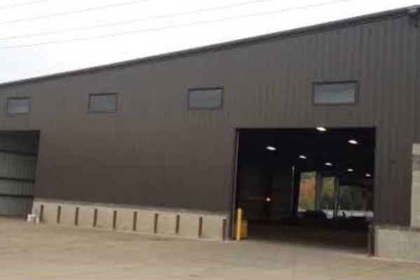 Warehouses & Distribution Centers building erectiosn for sale